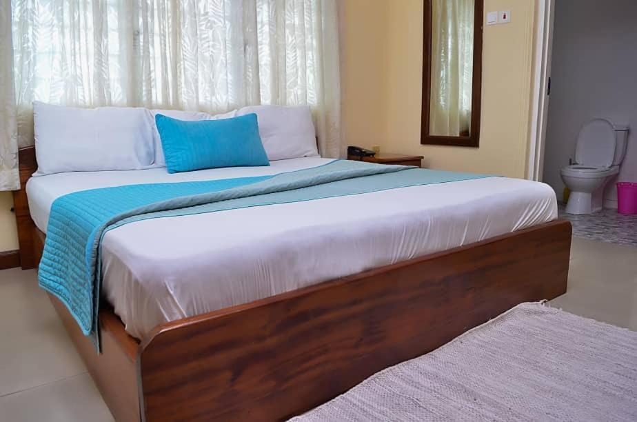 Hotel Loreto Cape Coast Ngoại thất bức ảnh