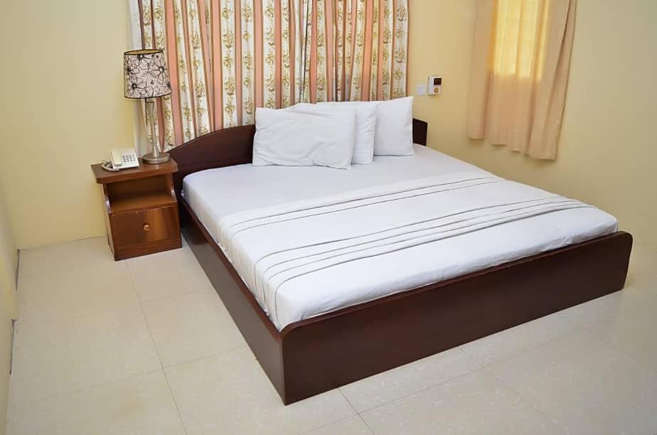 Hotel Loreto Cape Coast Ngoại thất bức ảnh