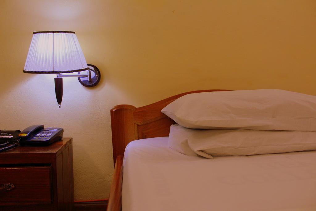 Hotel Loreto Cape Coast Ngoại thất bức ảnh