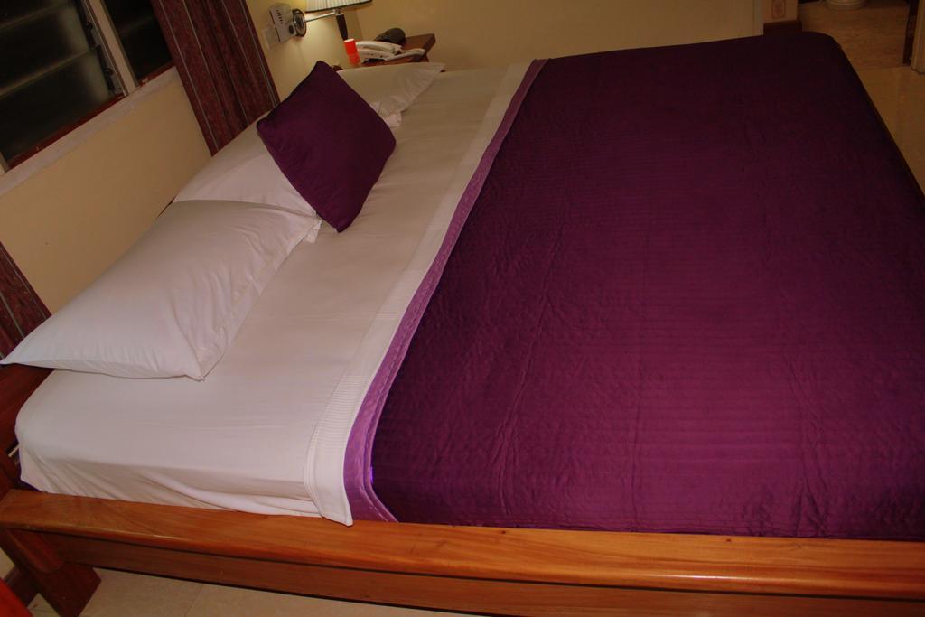 Hotel Loreto Cape Coast Ngoại thất bức ảnh