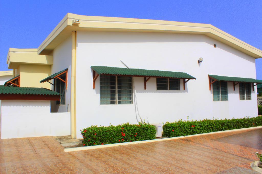Hotel Loreto Cape Coast Ngoại thất bức ảnh