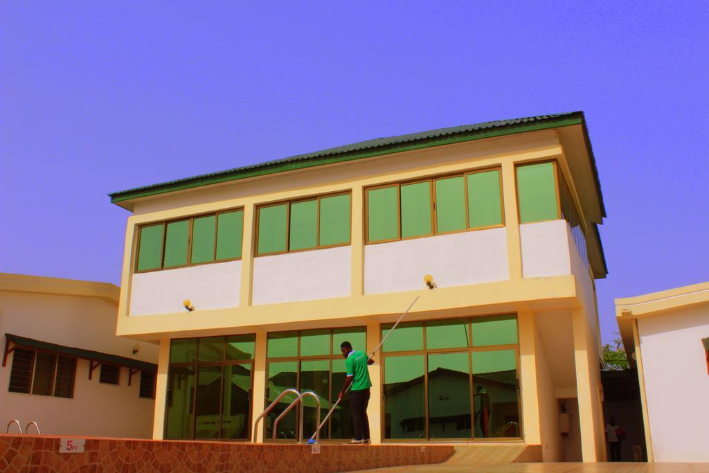 Hotel Loreto Cape Coast Ngoại thất bức ảnh