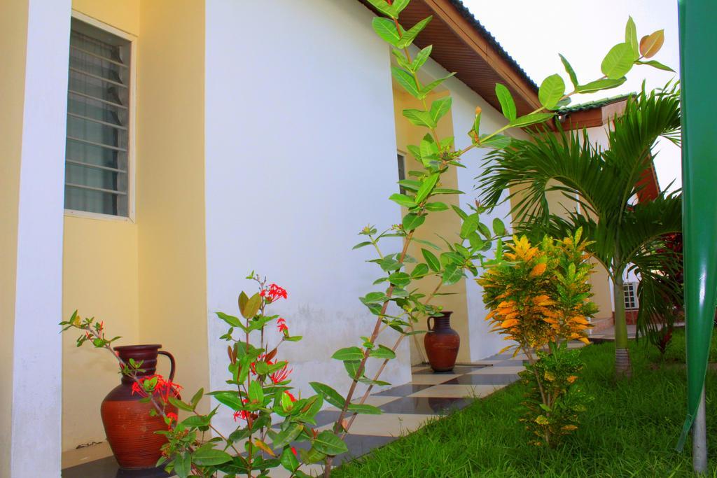 Hotel Loreto Cape Coast Ngoại thất bức ảnh