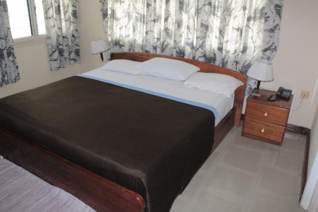 Hotel Loreto Cape Coast Ngoại thất bức ảnh